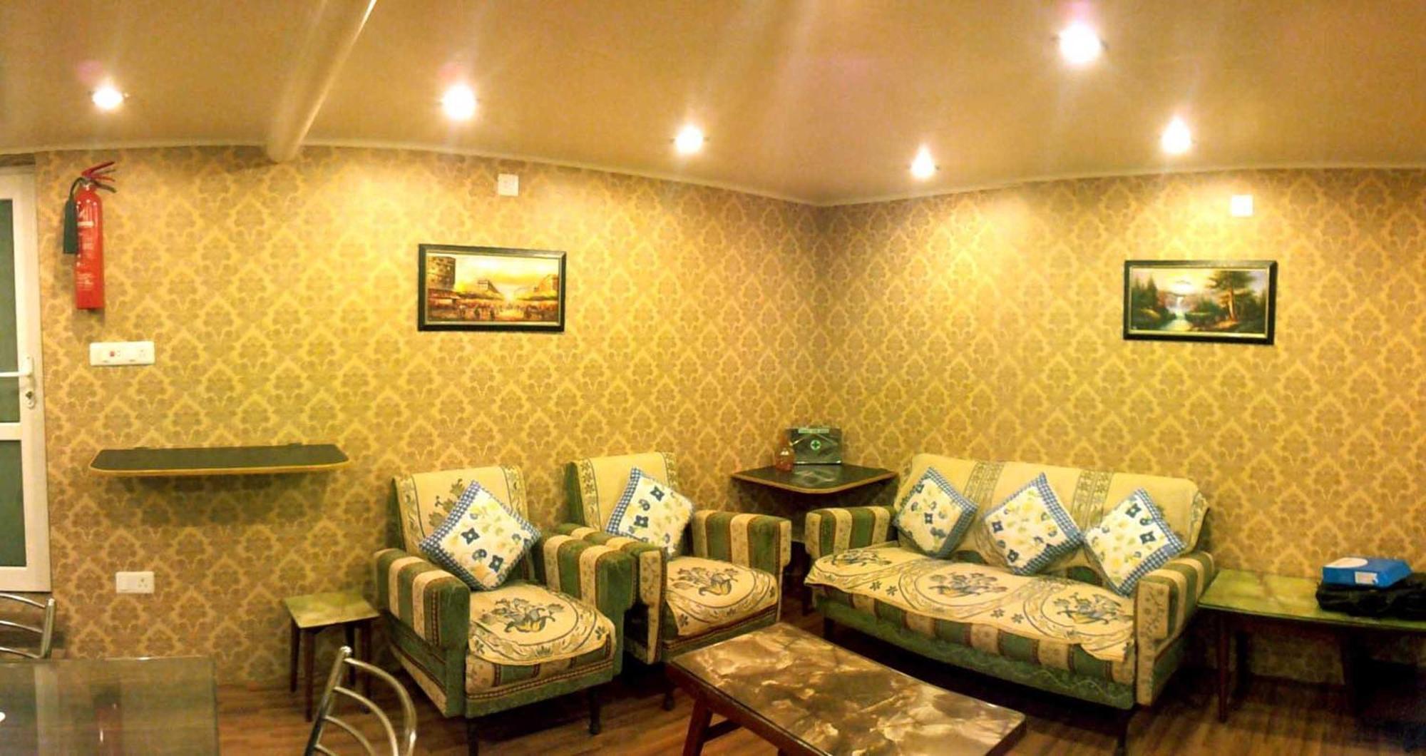 Ikraam Inn Bed & Breakfast Σριναγκάρ Εξωτερικό φωτογραφία