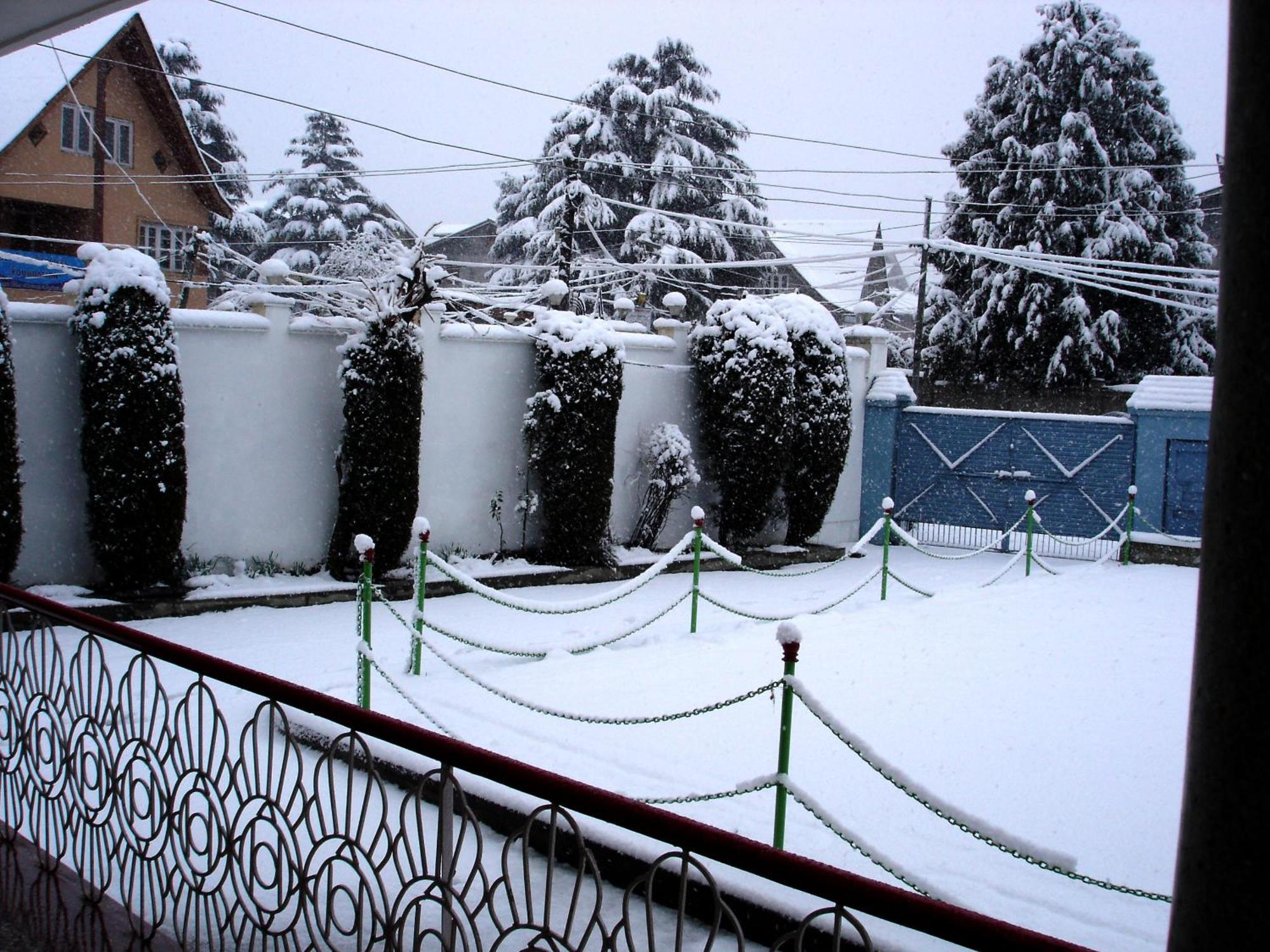 Ikraam Inn Bed & Breakfast Σριναγκάρ Εξωτερικό φωτογραφία