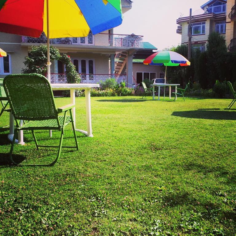 Ikraam Inn Bed & Breakfast Σριναγκάρ Εξωτερικό φωτογραφία